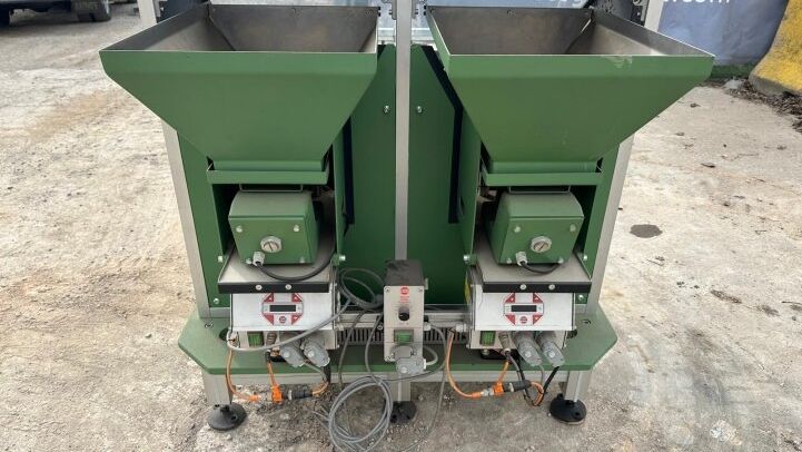 VIBRANT VIBRATORY FEEDER 2